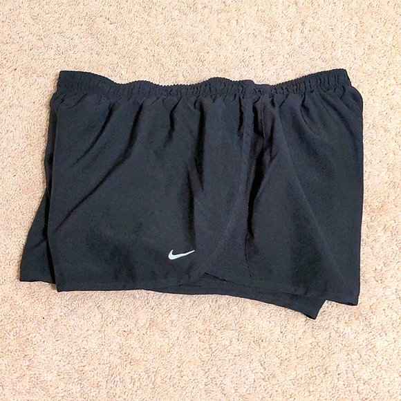 Nike DRI-FIT Running Shorts with Track Wings- Women's XL - Picture 2 of 6